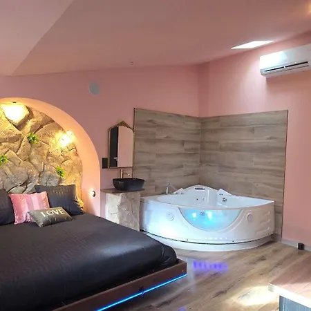 Lejlighed Lx187 Ecrin D'amour Jacuzzi Prive - Coeur De Hyères